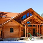 Строительство деревянных домов: окна и двери