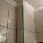 Как можно спрятать трубы в ванной комнате? 